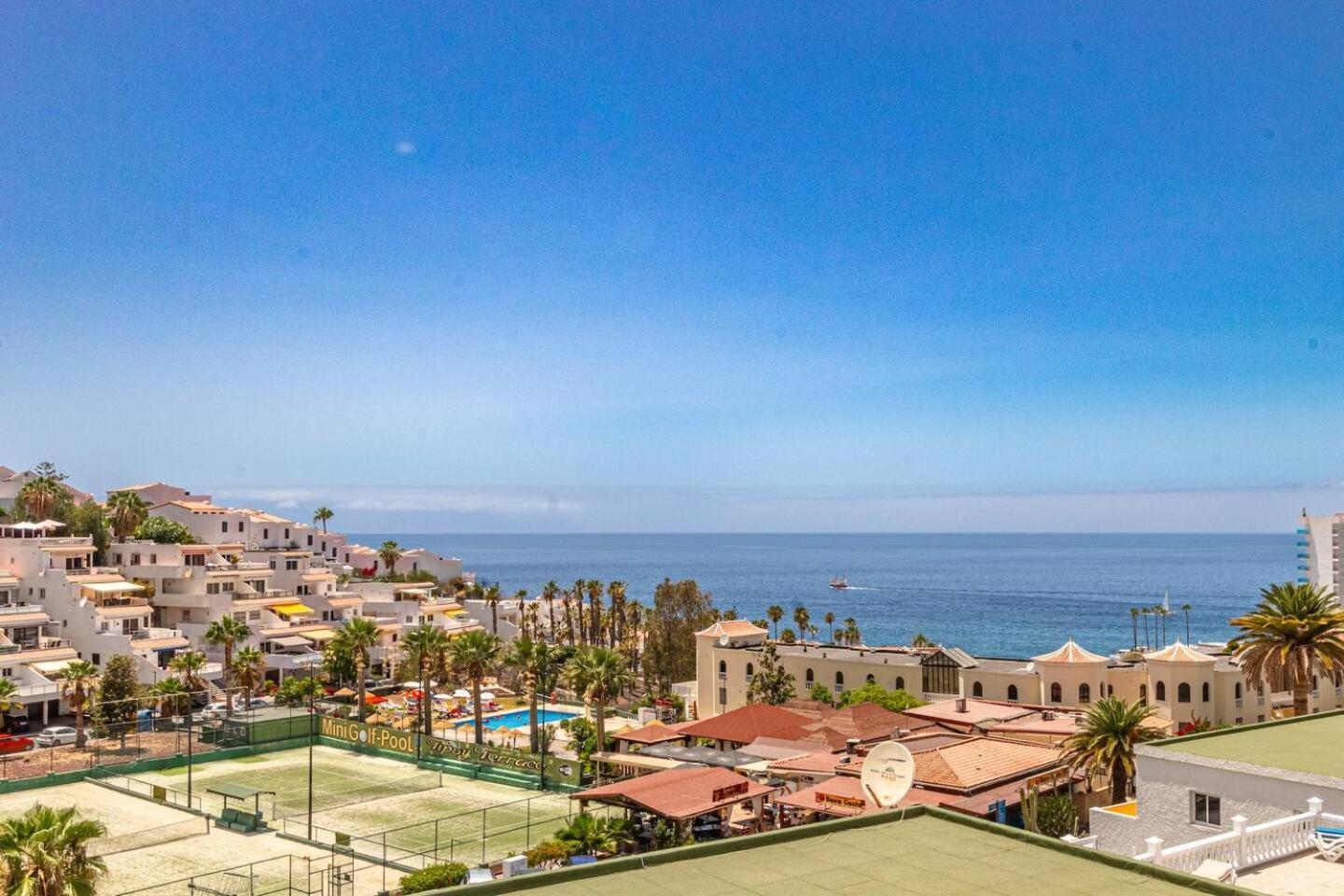 Sunny Oceanview Terrace By Dream Homes Tenerife Acantilado de los Gigantes المظهر الخارجي الصورة